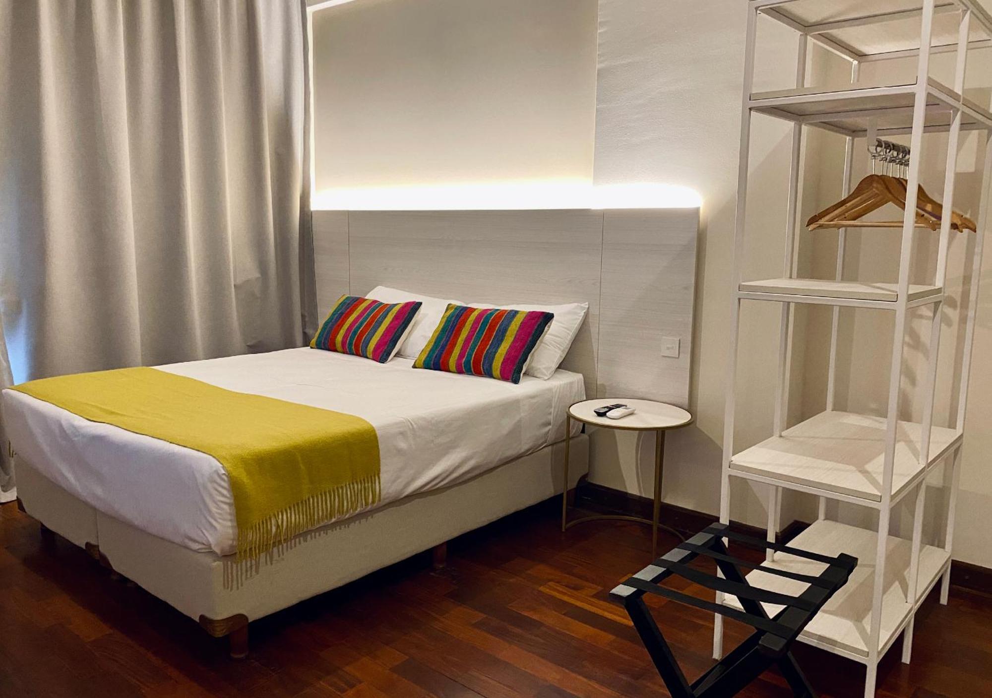 Roomie Salta By Dot Suites Buitenkant foto